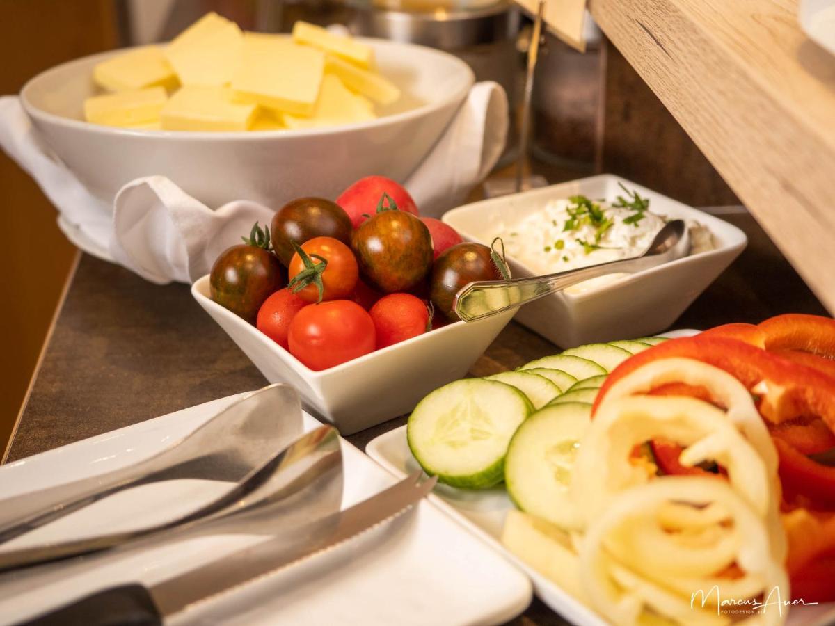 Pension Ehrenfried - Hotel Garni Kindberg ภายนอก รูปภาพ