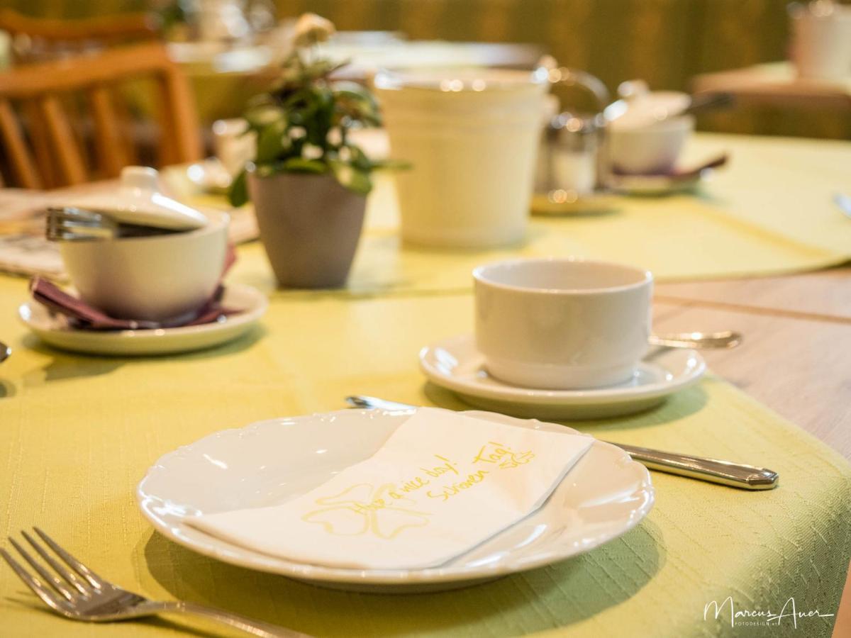 Pension Ehrenfried - Hotel Garni Kindberg ภายนอก รูปภาพ