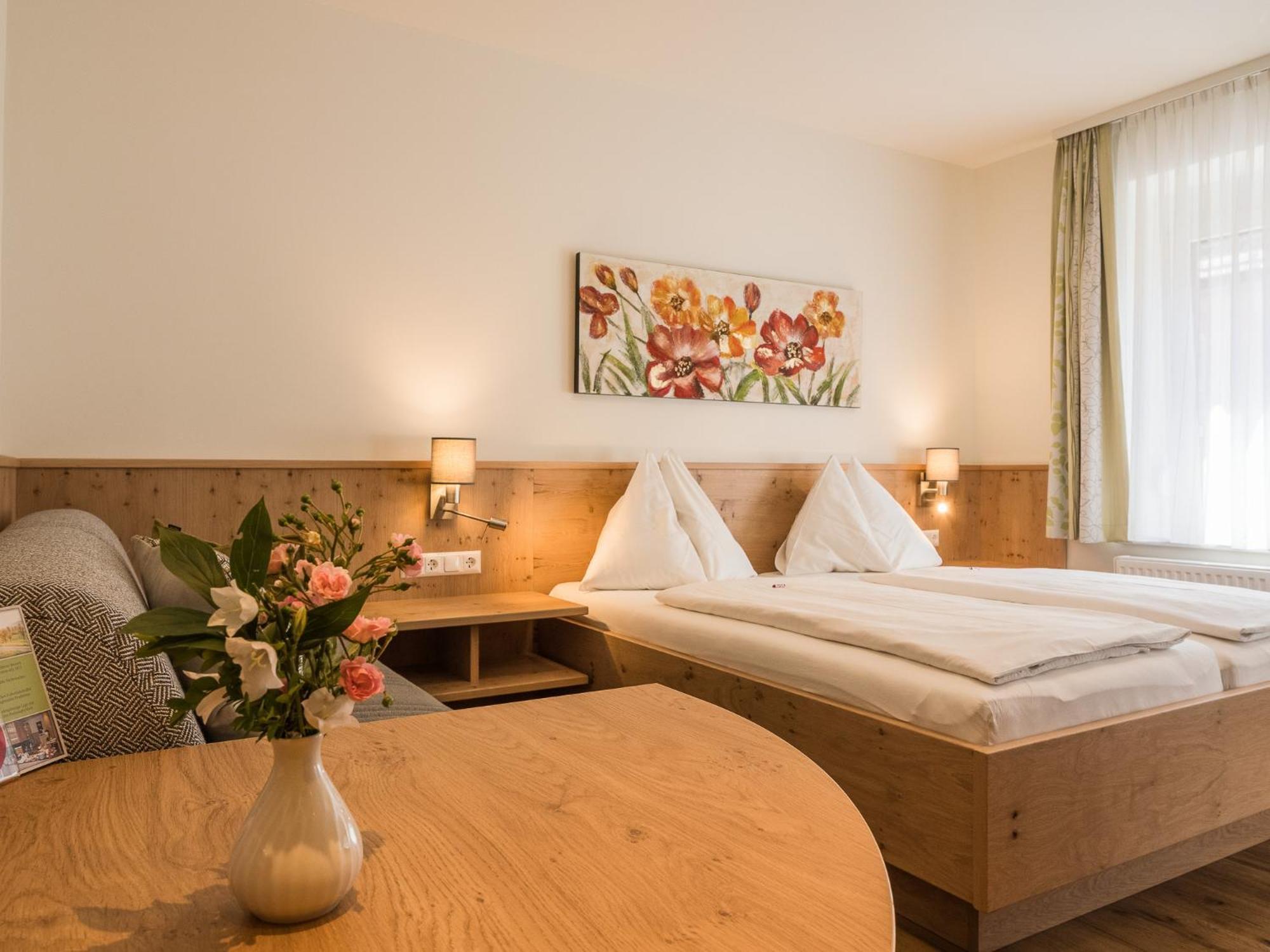 Pension Ehrenfried - Hotel Garni Kindberg ภายนอก รูปภาพ