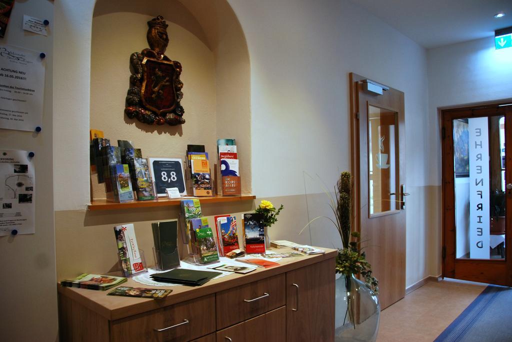 Pension Ehrenfried - Hotel Garni Kindberg ภายนอก รูปภาพ